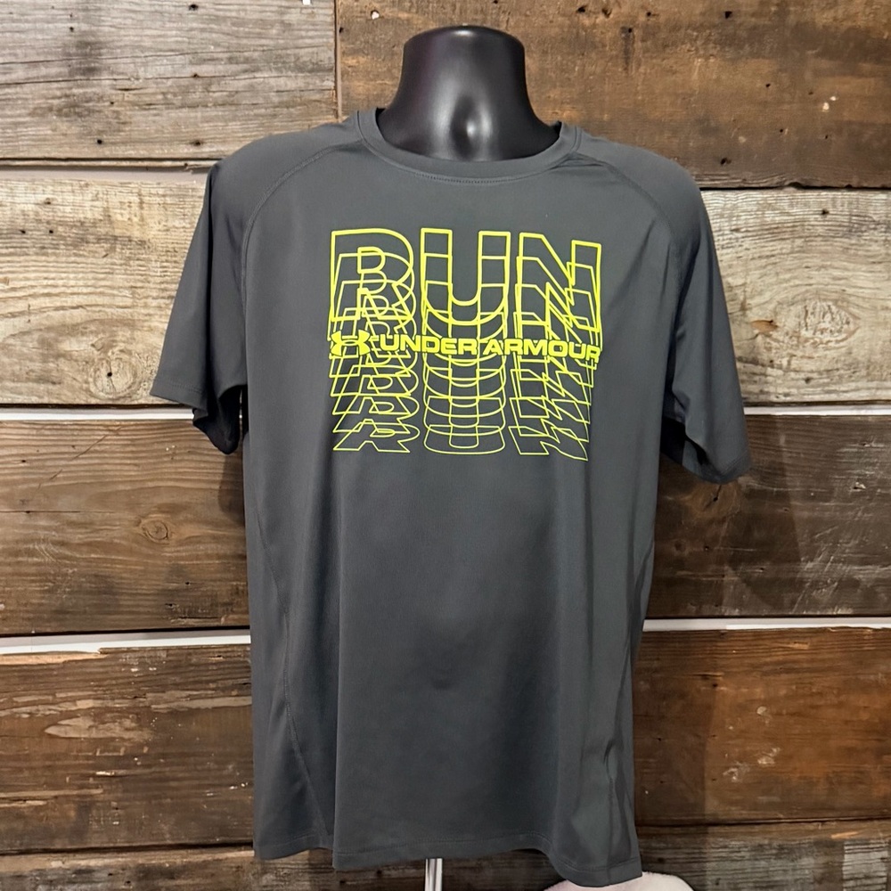 Under Armour Men's Dark Gray Tee with Neon Yellow Print